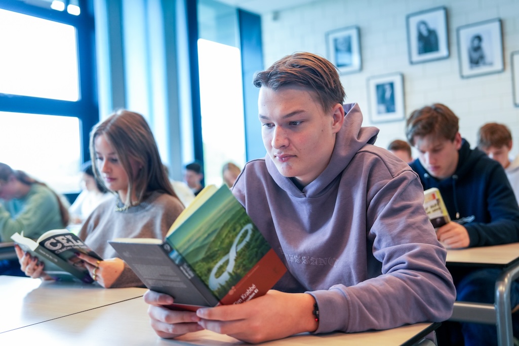 Lezende leerling